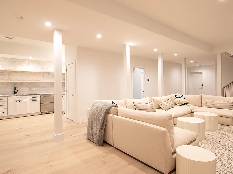 5 Sammys Beach Rd — Photo 37