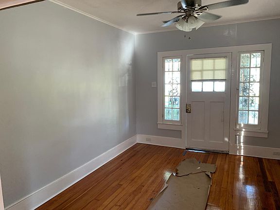 2nd image of 1800 Cambronne St