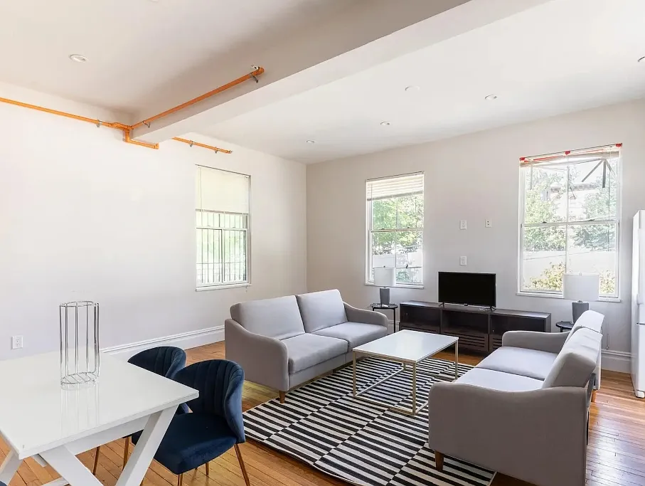 6 bed, $7,500 — Photo 4