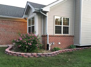 6136 Columbia Dr, Ypsilanti, MI