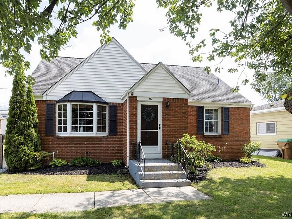 1st image of 16 Betty Lou Ln