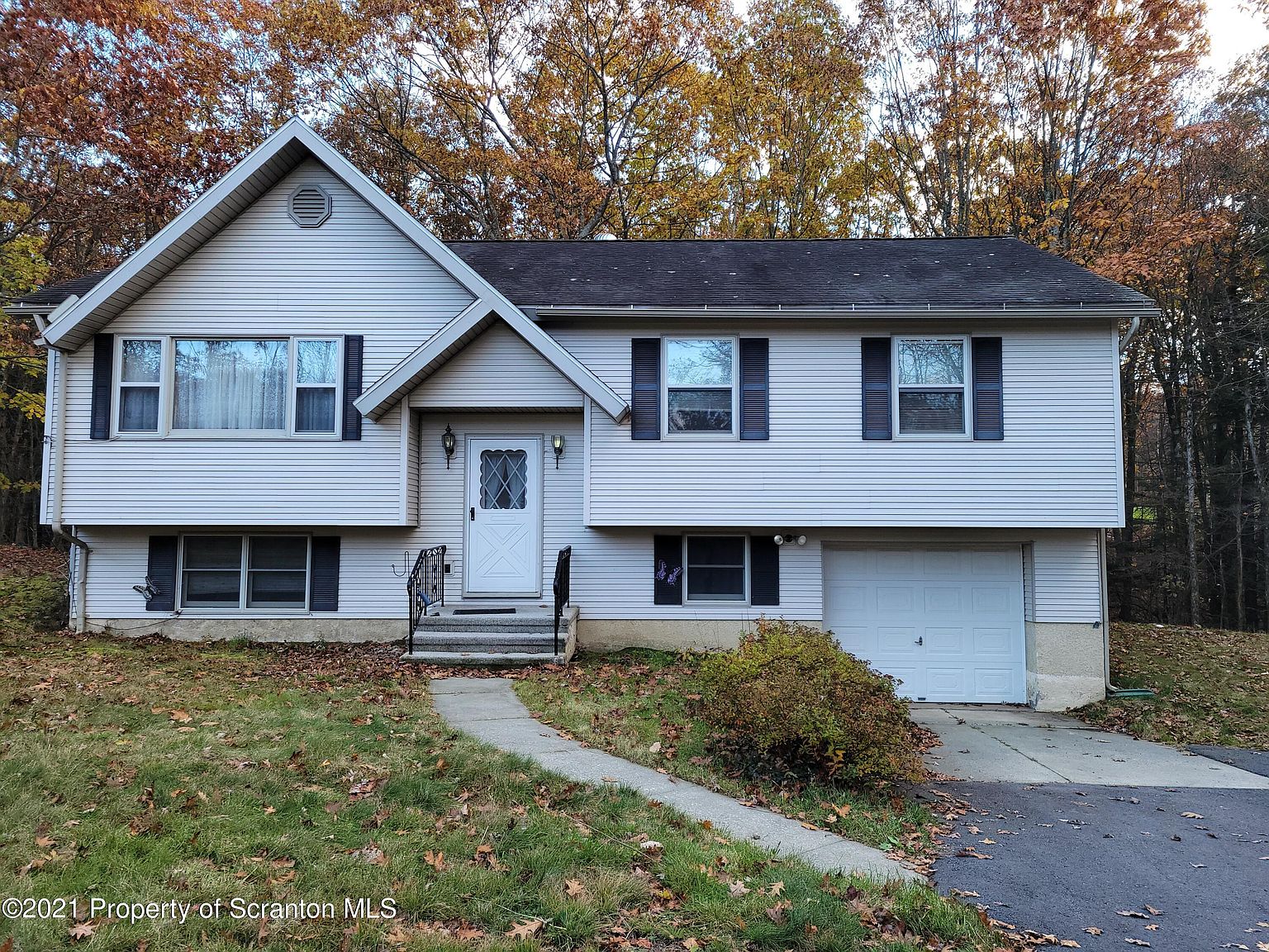 1176 Archbald Mountain Rd, Lake Ariel, PA 18436 Zillow