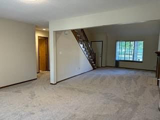 3rd image of 1316 NW Village Dr
