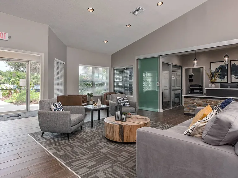 Sawyer Estates — Photo 10