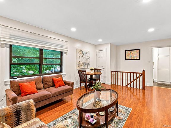 3rd image of 73-02 Springfield Boulevard 2FL