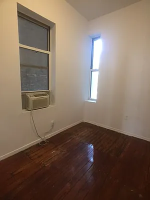 Rented by City Heights Realty | media 32