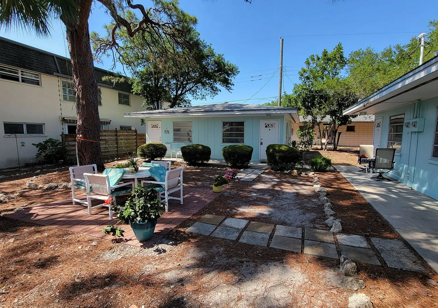 514 Barcelona Ave — Photo 2