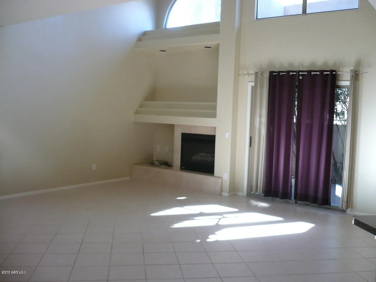 3 bed, 2.5 bath, 2225 sqft, $2,285 — Photo 4