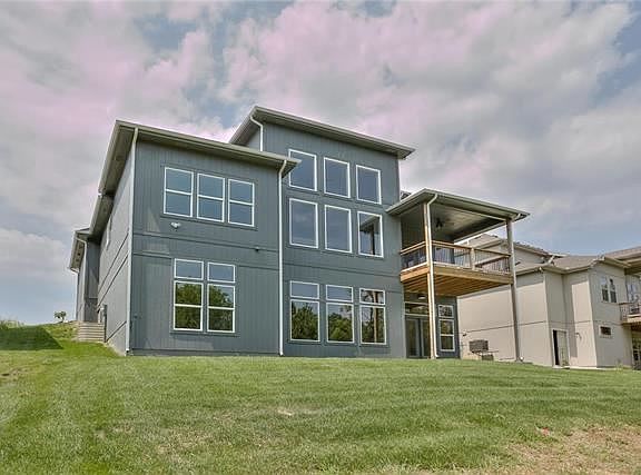 4th image of 7275 NW Forest Lakes Dr