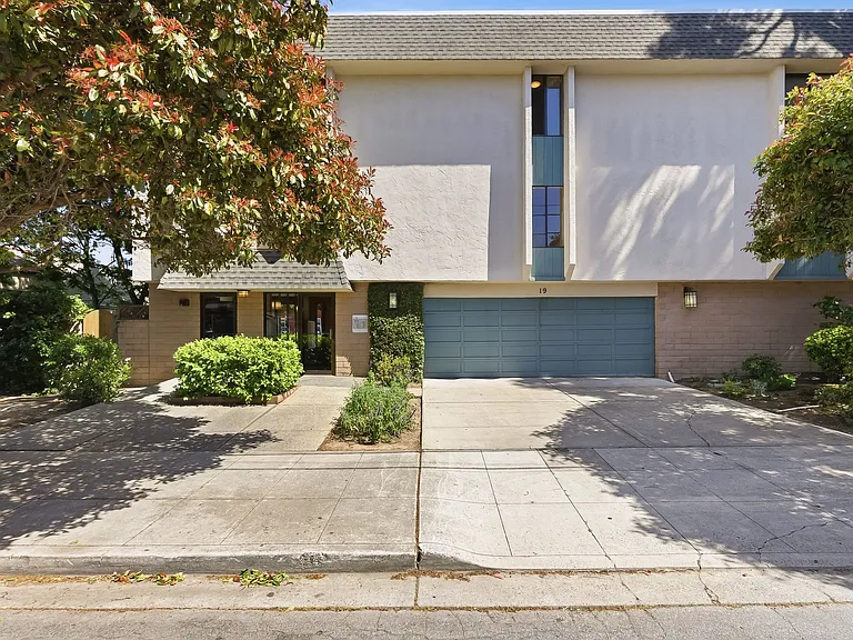 19 Claremont Ave #5 — Photo 1