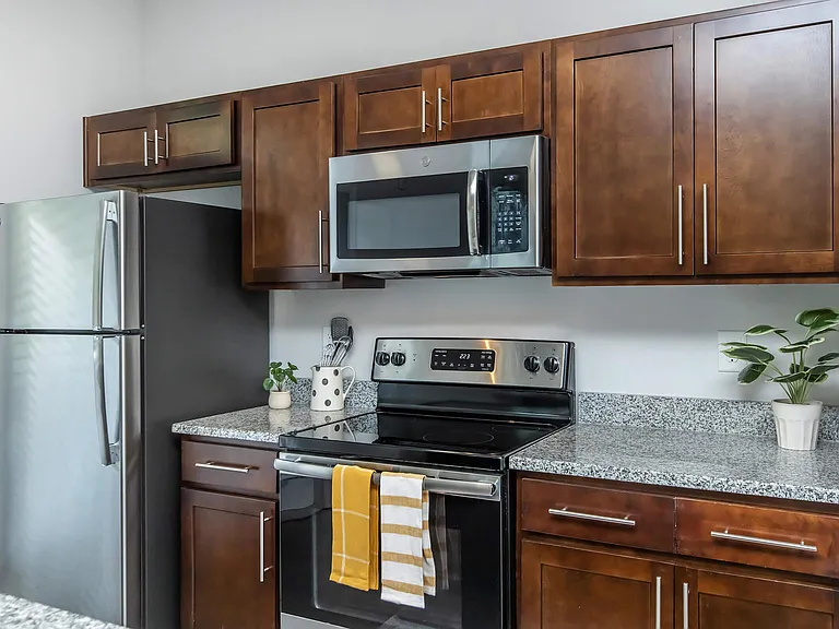 Riverstone Apartments at Long Shoals — Photo 50