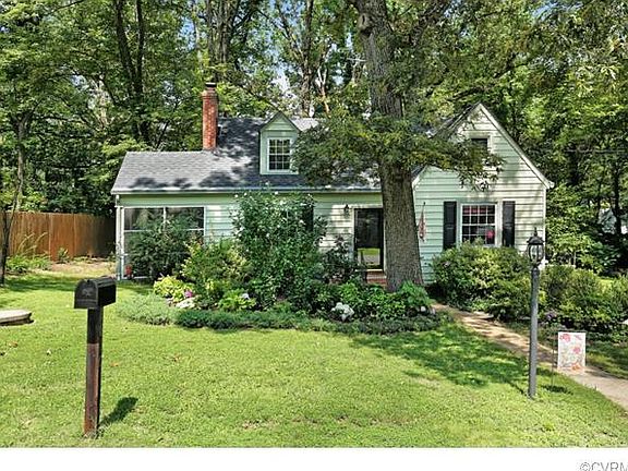 2nd image of 2610 Pine Grove Dr