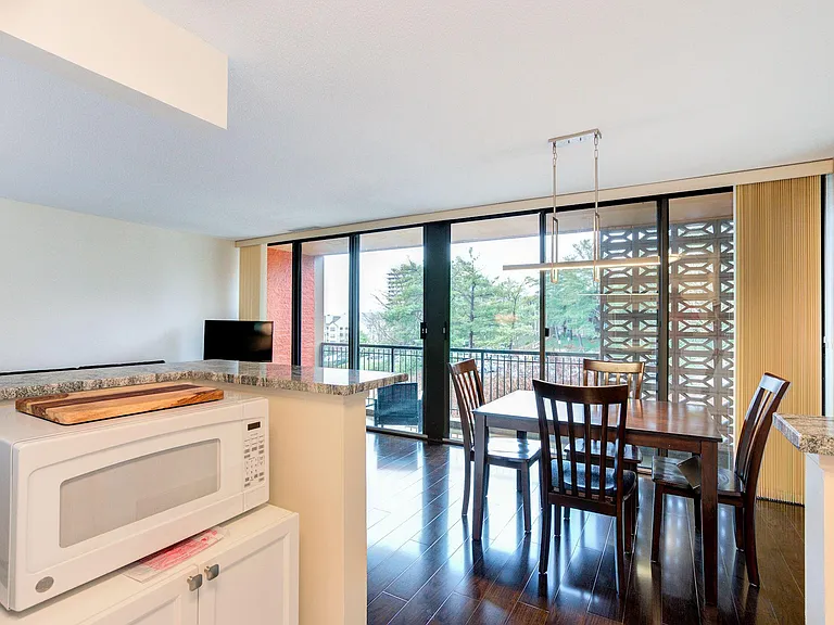 8 S Van Dorn St #ALEXANDRIA — Photo 7