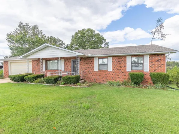 1303 Crestview, Doniphan, MO 63935