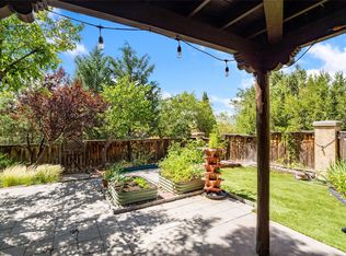 2949 Plaza Azul, Santa Fe, NM 87507