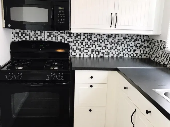 4534 Haines St, San Diego, CA 92109