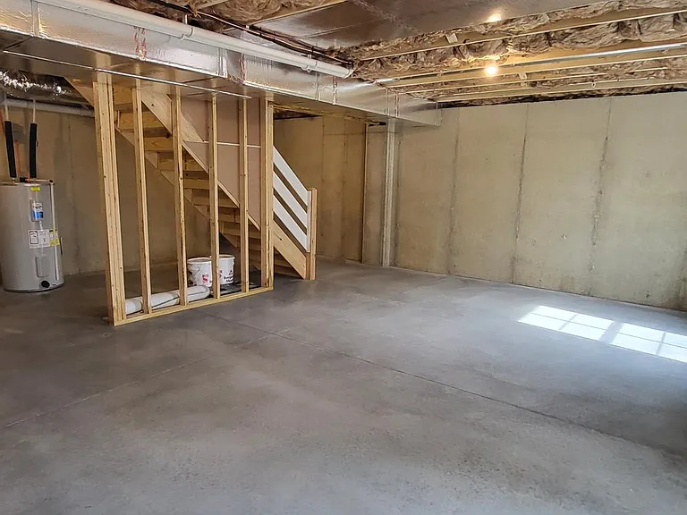 Unfinished Walk-out Basement