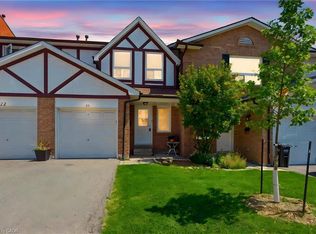 333 Meadows Blvd #23, Mississauga, ON L4Z 1G9