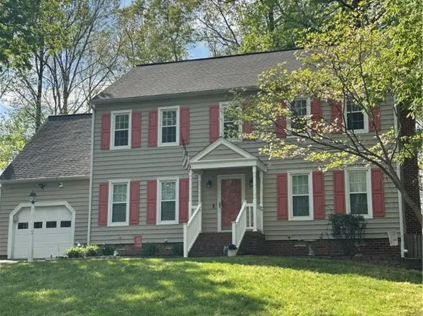 14102 Hill Spring Dr, Chester, VA 23831