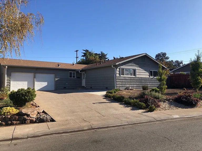 610 Brookwood Way — Photo 11