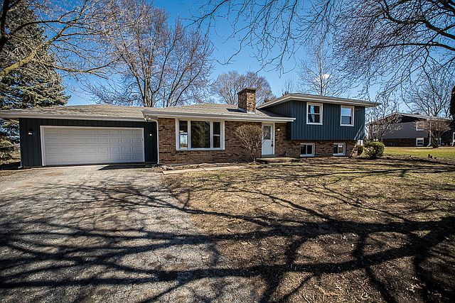 1st image of 20318 W Landau Ln