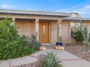 7641 N Casimir Pulaski Ave, Tucson, AZ 85741