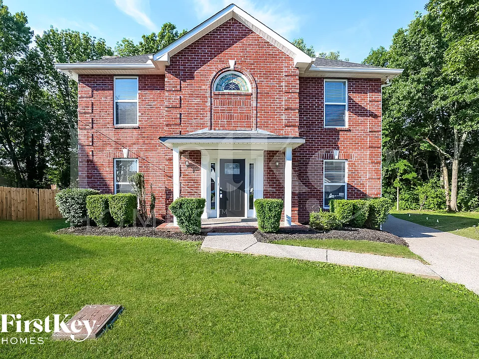 221 Shoemaker Ct