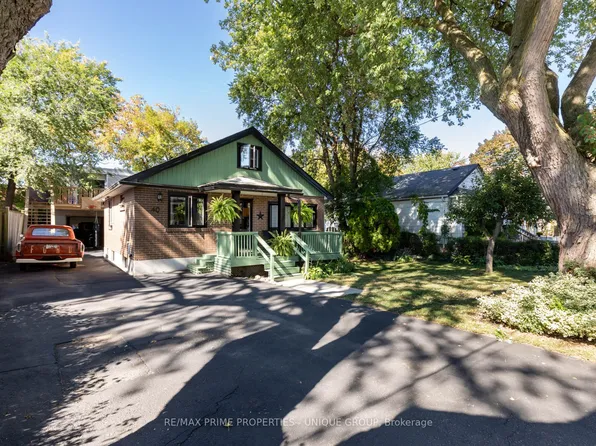 40 Jeavons Ave, Toronto, ON M1K 1S8