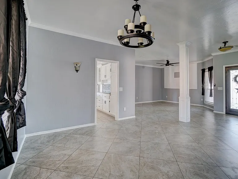 1209 SW 113th St — Photo 8