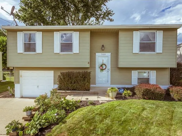 700 S Gross St, Conway, PA 15027