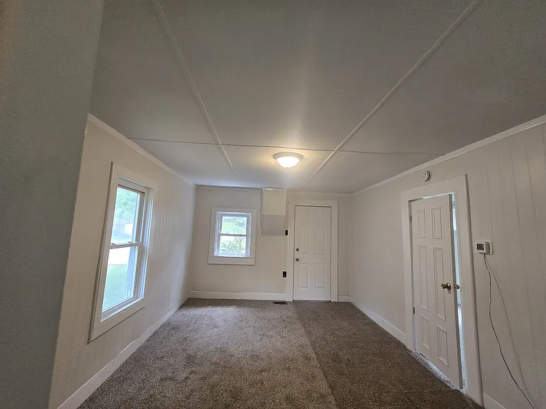 905 River Ave #1 — Photo 2