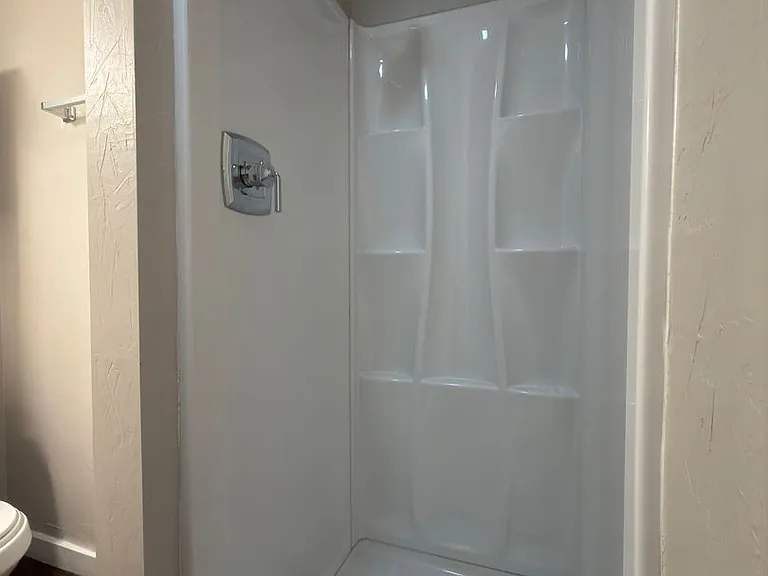 1221 Laurel Ave — Photo 12