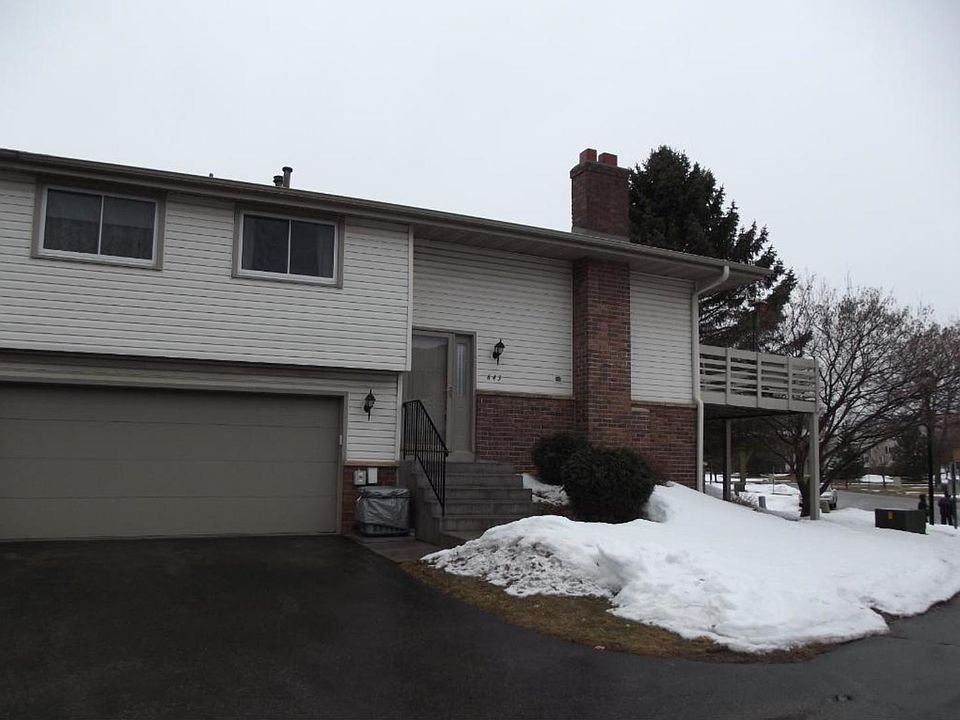 1st image of 643 Portland Mews