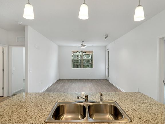5th image of 4051 Regata Way