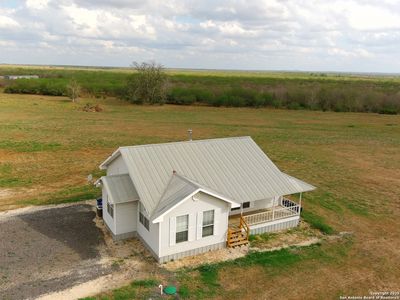 501 S Parker, Nixon, TX, 78140