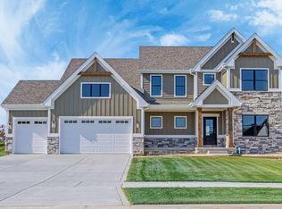 1861 Trailbrook Dr, Valparaiso, IN