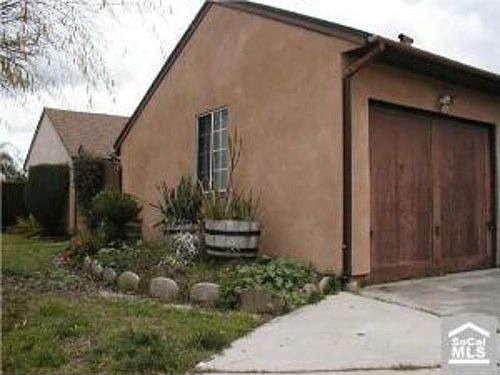 2nd image of 9614 Coachman Ave
