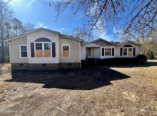 74 Bells Rd, Roanoke Rapids, NC 27870