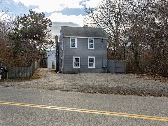 3rd image of 341 Bradford Street