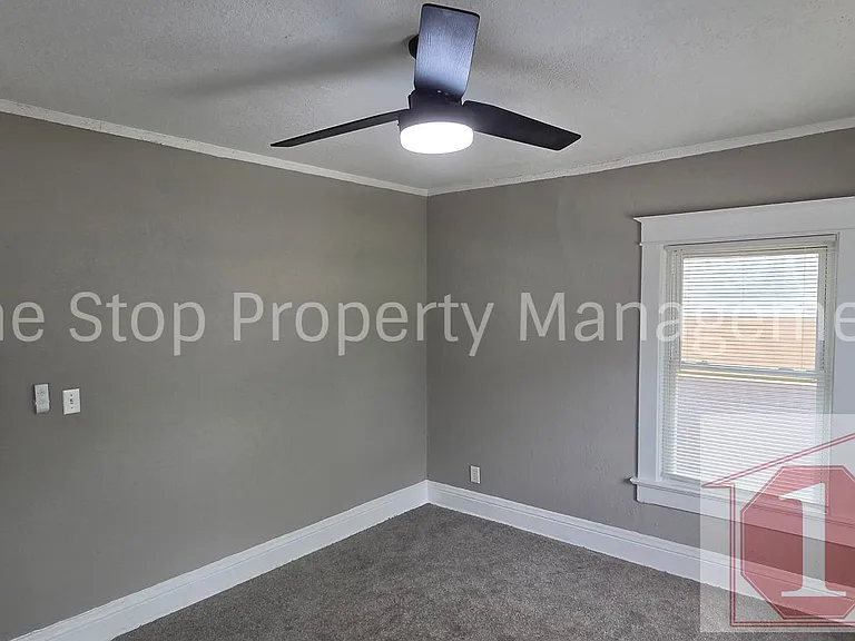 2821 Wabash Ave — Photo 26