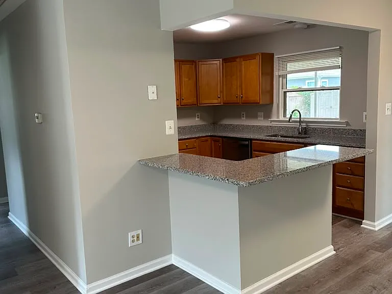 1803 Anderson Rd — Photo 5