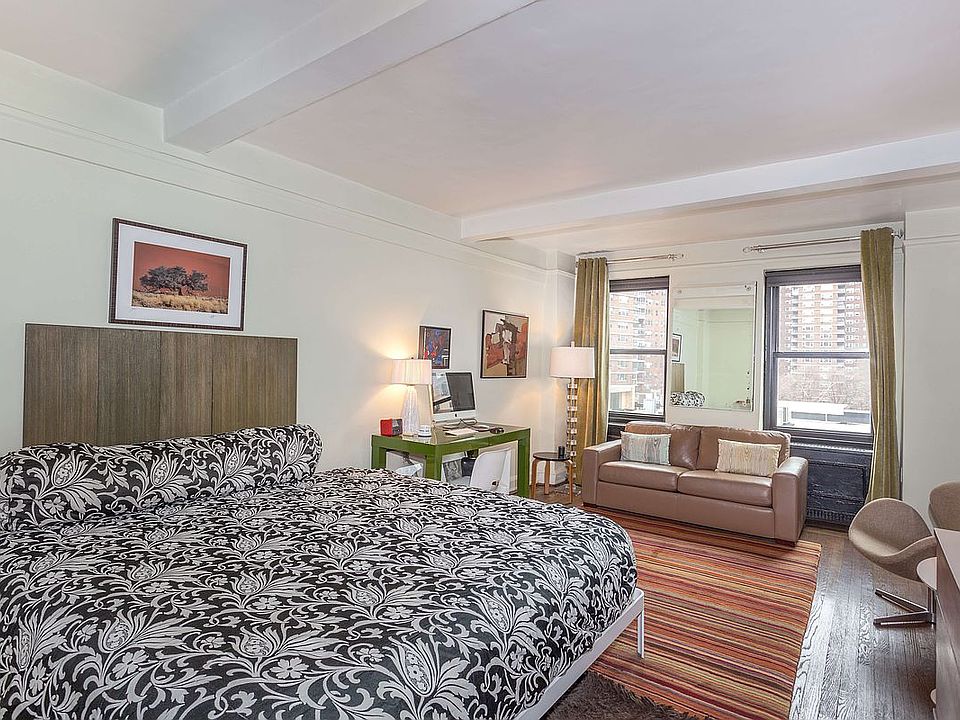 1st image of 300 W 23rd St APT 6I