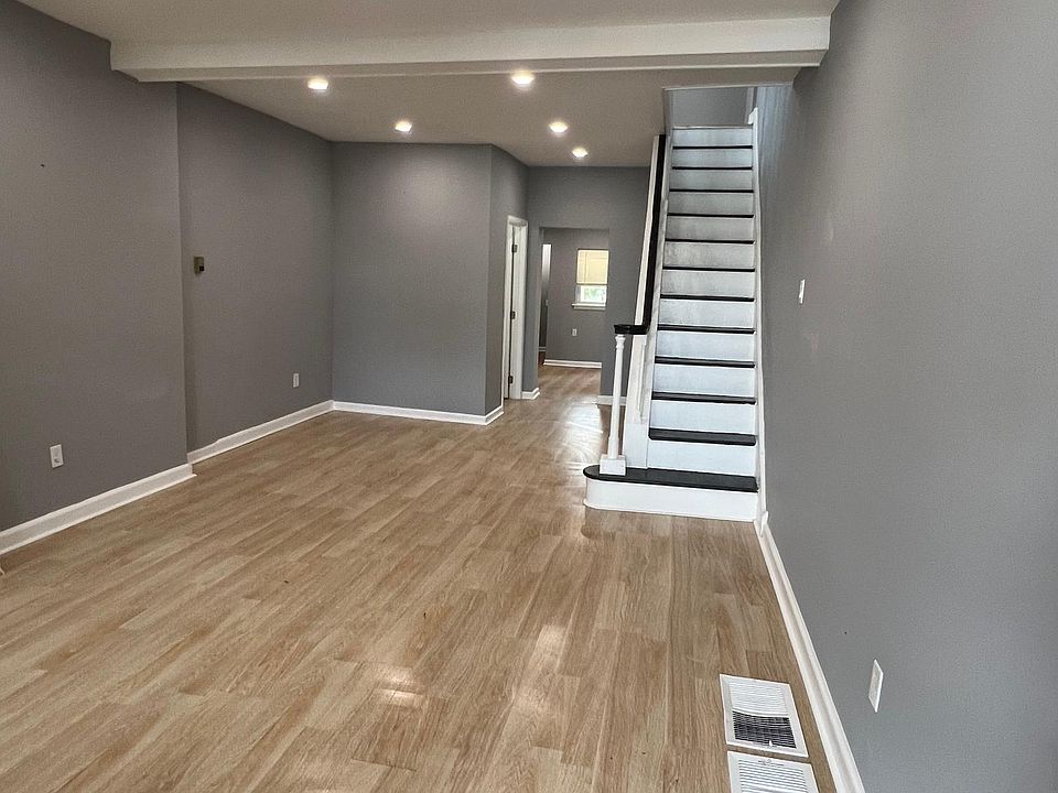 1st image of 7115 Edmund St