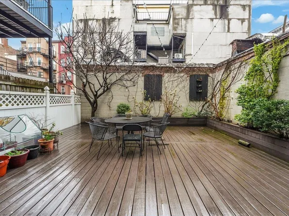 403 Adams Street image 21 of 23