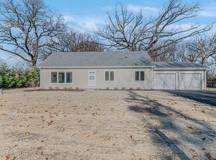 804 18th St, Zion, IL