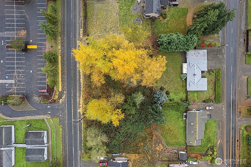 8th image of 12812 E 144th Street E