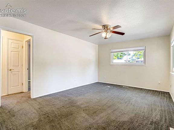 4th image of 1626 Wynkoop Dr