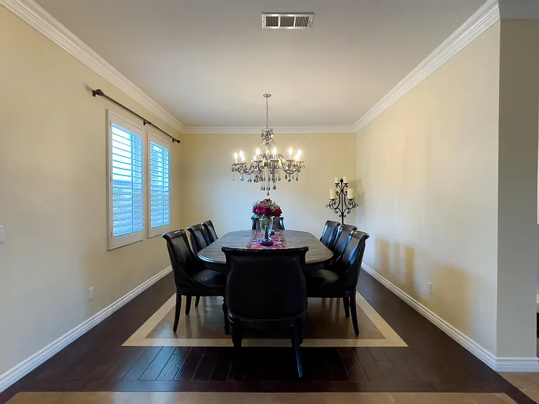 30024 Medford Pl — Photo 4