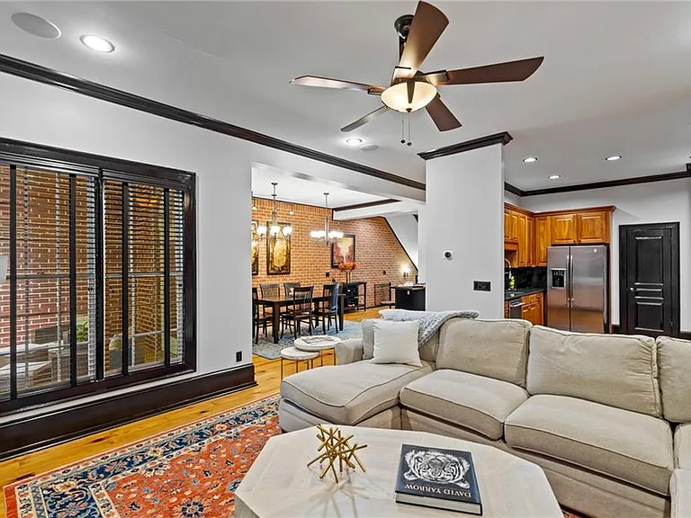 5512 Glenridge Dr #K — Photo 19