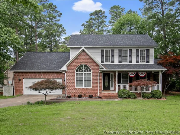 88 Lakeside Ln, Sanford, NC 27332